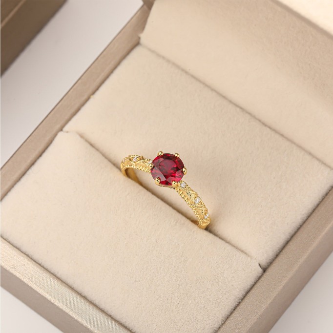 Hand Crafted Gold Round Diamond Ring