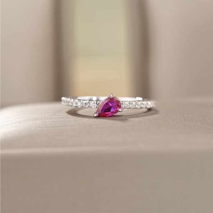 Hand Crafted Drop Gemstone Diamond Ring